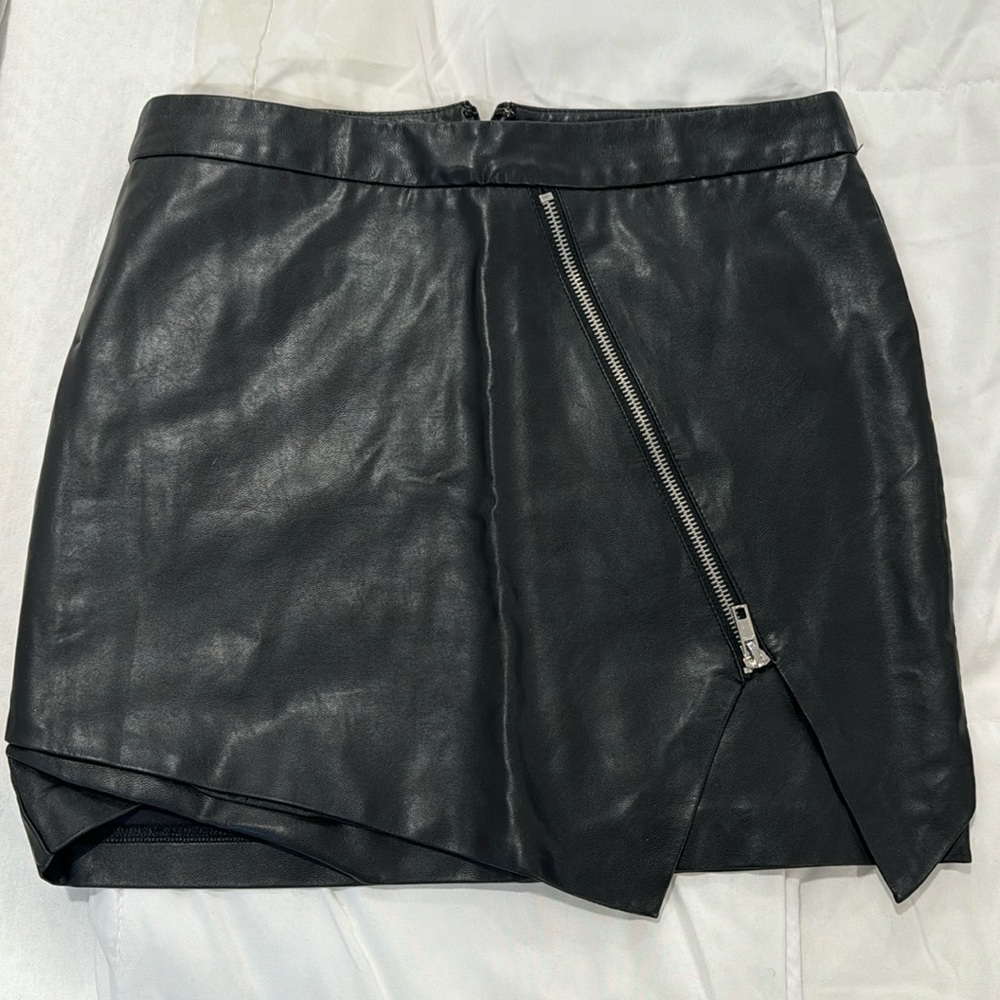 Cute zipper skirt